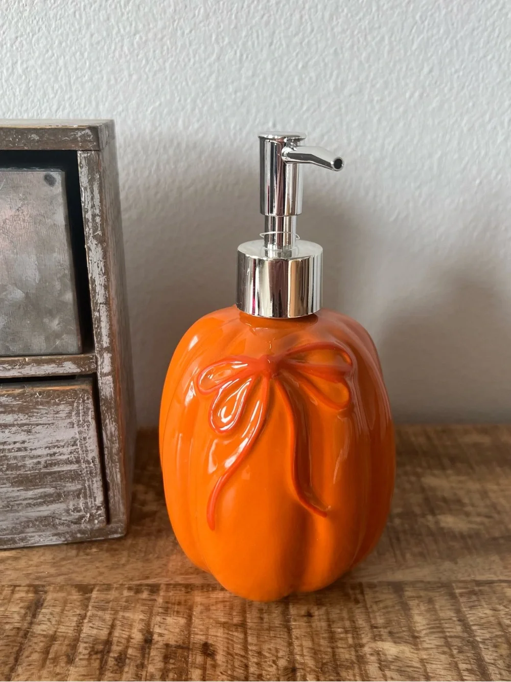 New Orange Ceramic Pumpkin with Bow Soap Dispenser